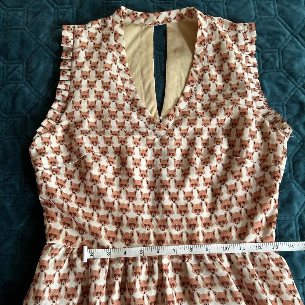 Long foxy dress with open back detail - Picture 4 of 5